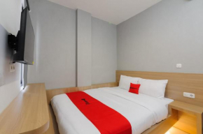 RedDoorz Plus @ Kedaton Lampung